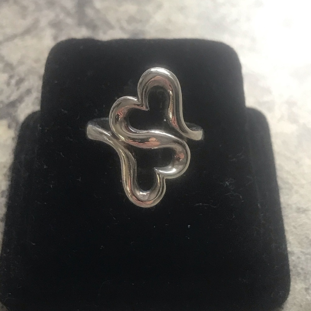 James Avery Heart to Heart ring